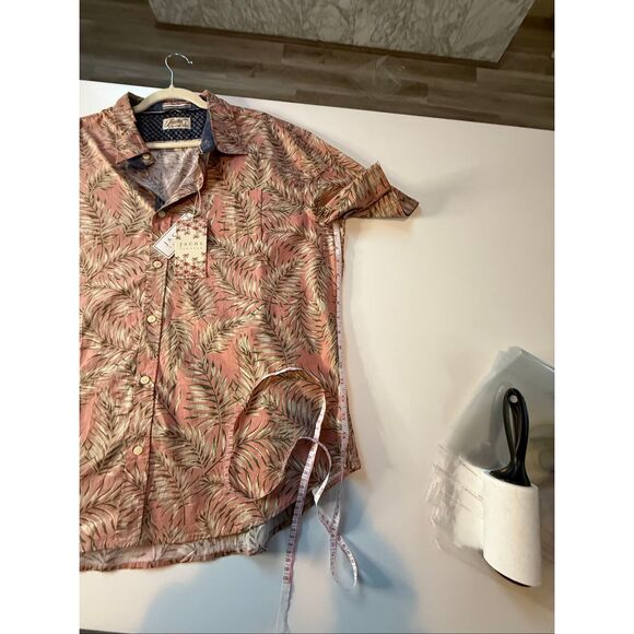 NWT Jachs NY short-sleeve button-up shirt with a tropical Hawaiian print.  Size - Picture 8 of 9